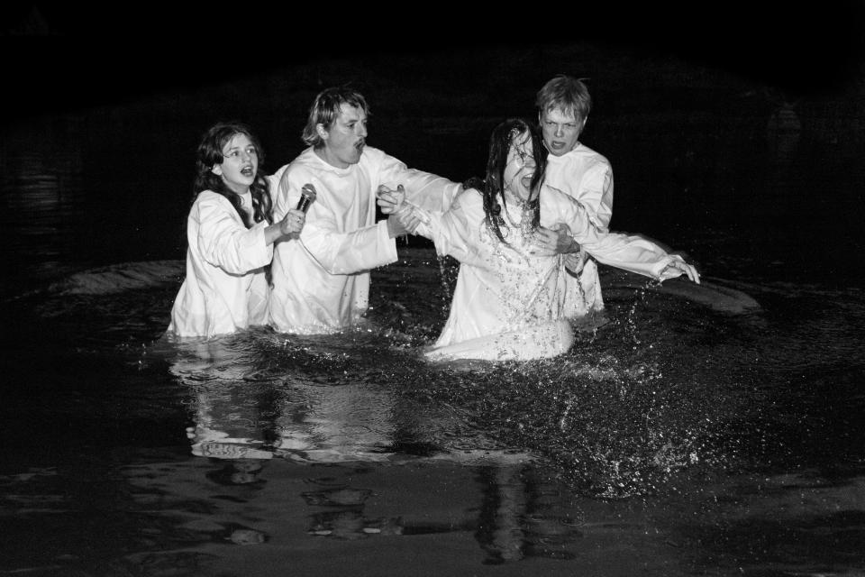 4 people in water